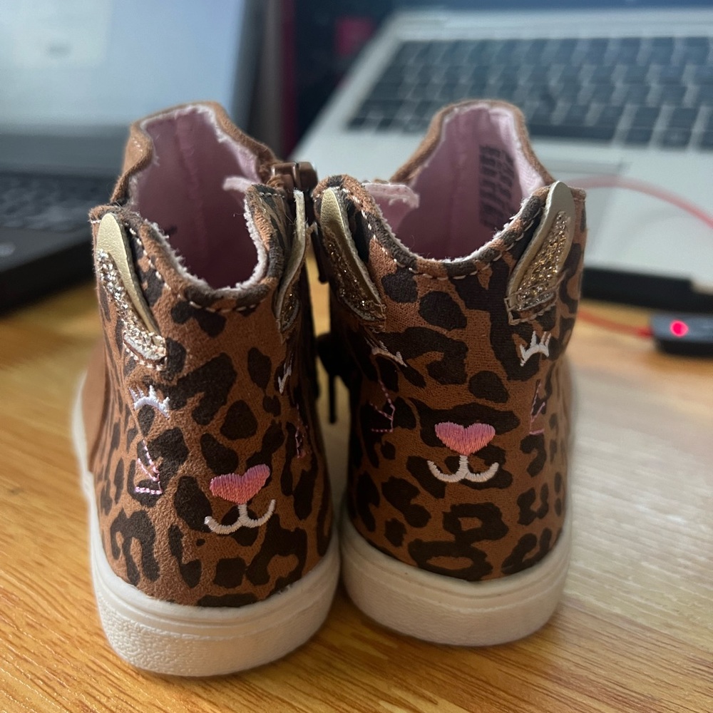 Toddler boots